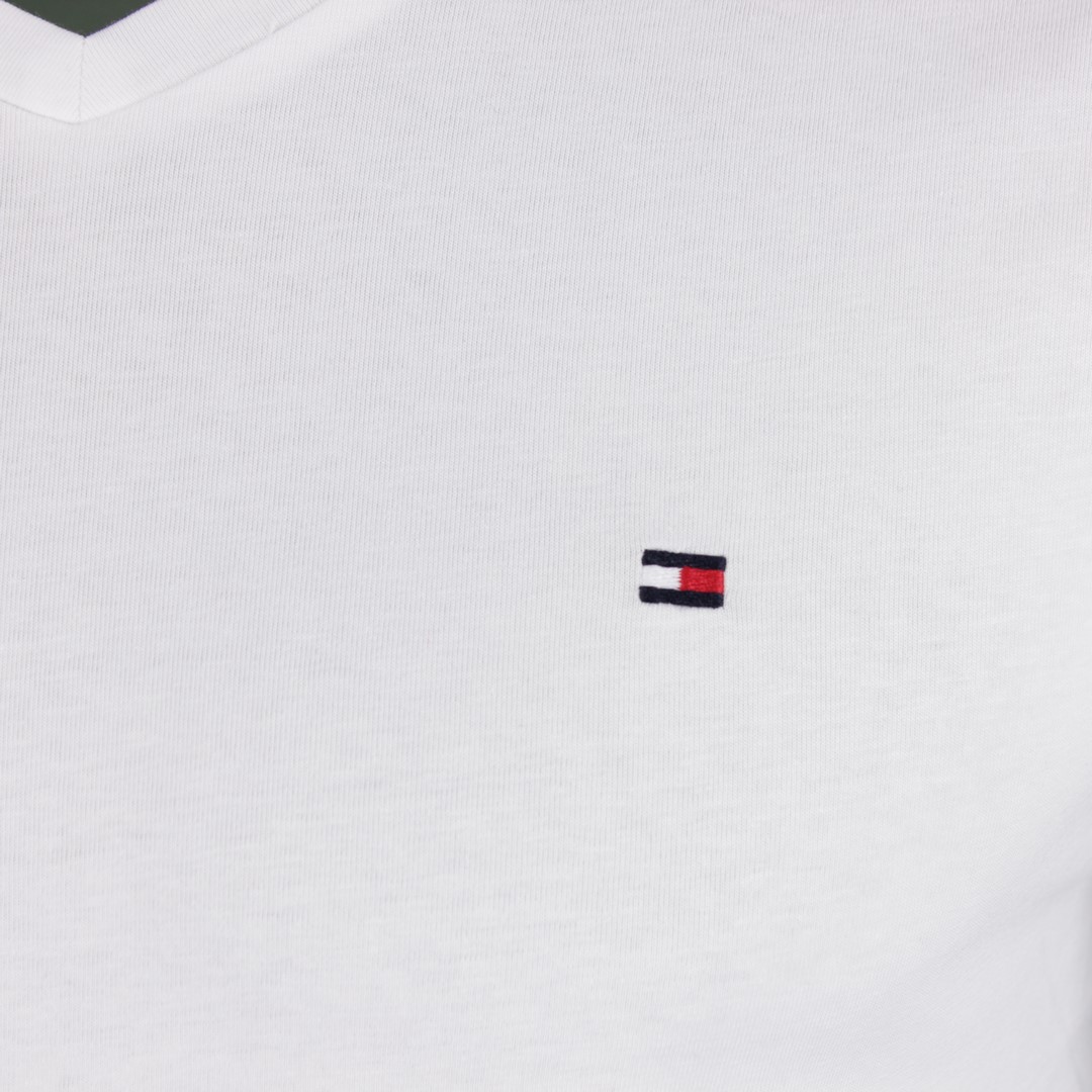 Tommy Hilfiger Herren Basic T-Shirt V-Ausschnitt weiß unifarben MW0MW02045 100